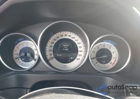 2016 Mercedes-Benz E 350 z USA, uszkodzony, nr VIN WDDHF5KBXGB197003